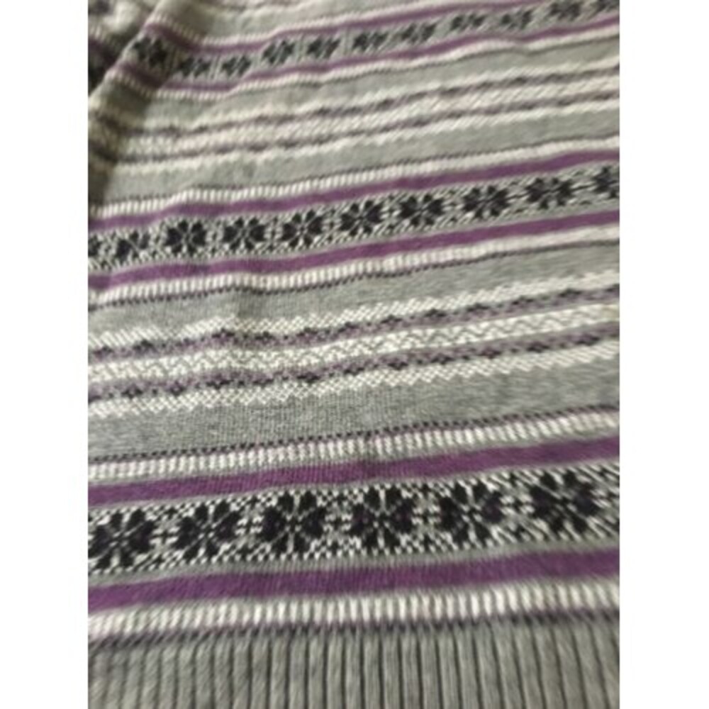 Croft & Barrow Women's Gray Striped Sweater Size Medium - Picture 3 of 6